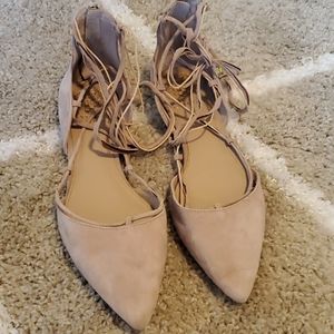 VINCE CAMUTO SEXY PALE CAMEL SUEDE STRAPPY ZIPPER BACK FLAT SHOES 9